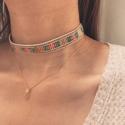 collar pina mujer