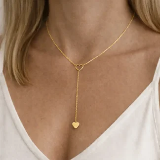 collar en forma de Y con colgante corazón