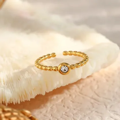 anillo fino en acero inoxidable con circonita blanca