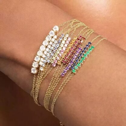 pulsera con circonitas de moda