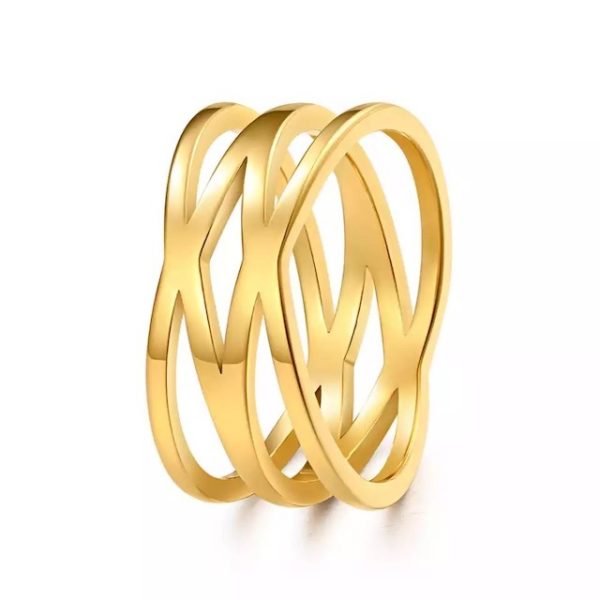 anillo dorado para mujer